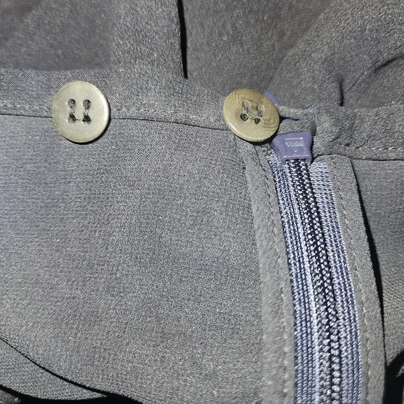 Giorgio Armani Elegant Navy Blue Trousers - Picture 4 of 4